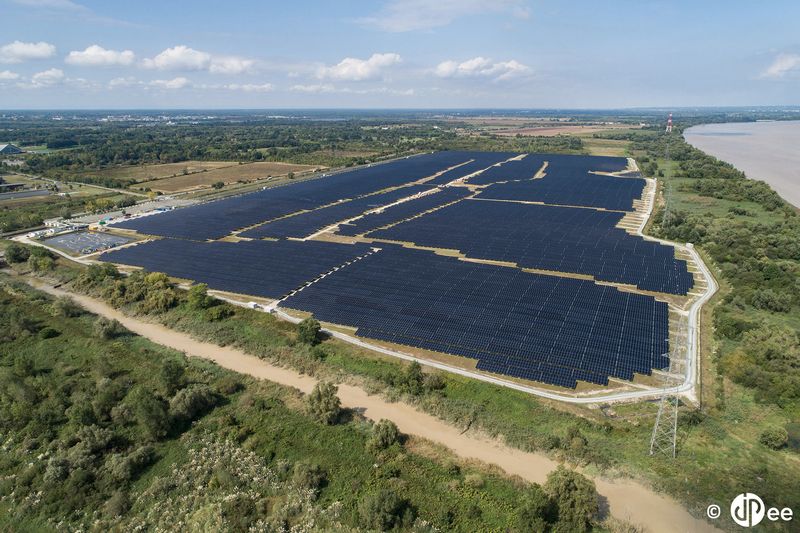 Panneaux Photovoltaïques et centrale solaire de Labarde