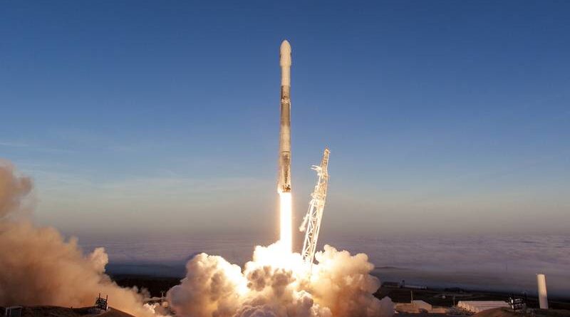 SpaceX lanceur Falcon 9 Sonde Spatiale